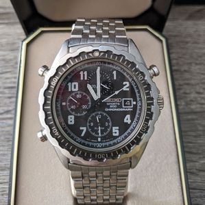 Vintage Seiko Sports 200 Chronograph Quartz Watch